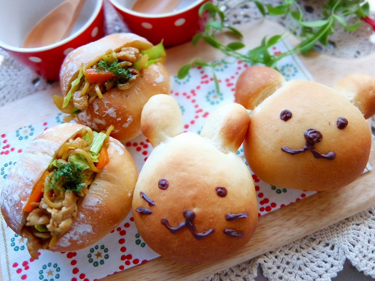春休み 親子料理教室 ❤ 手ごねパン作り